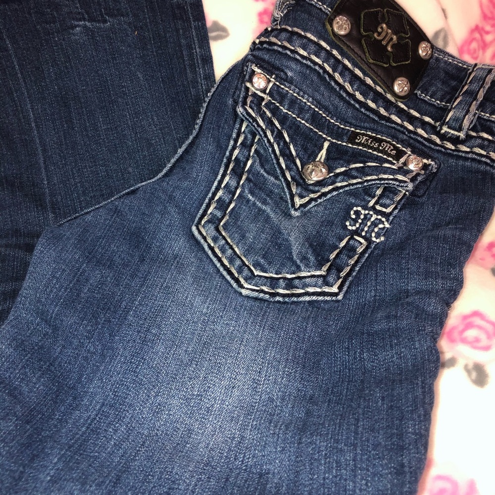 Miss Me Capris Jeans